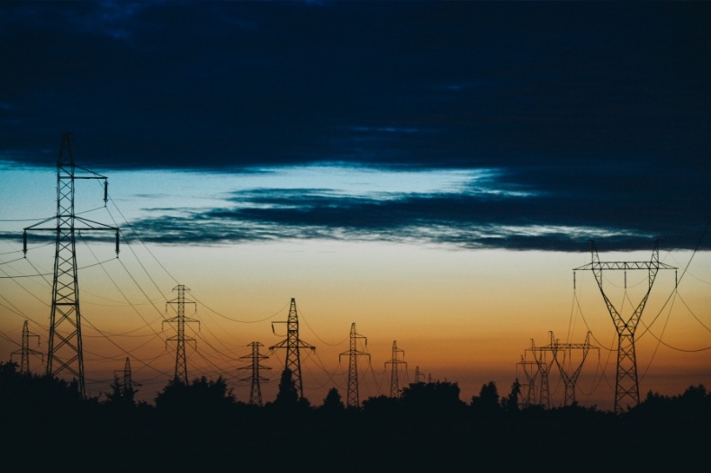 Tarifas do setor elétrico: equilíbrio econômico-financeiro e qualidade dos serviços – Heitor Scalambrini Costa