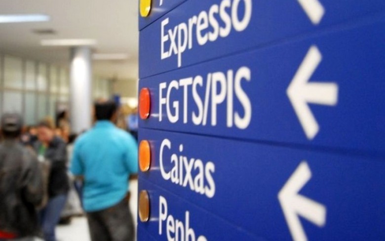 Rede Brasil Atual: “‘Reforma’ de Bolsonaro corta abono do PIS/Pasep de 23 milhões de trabalhadores”