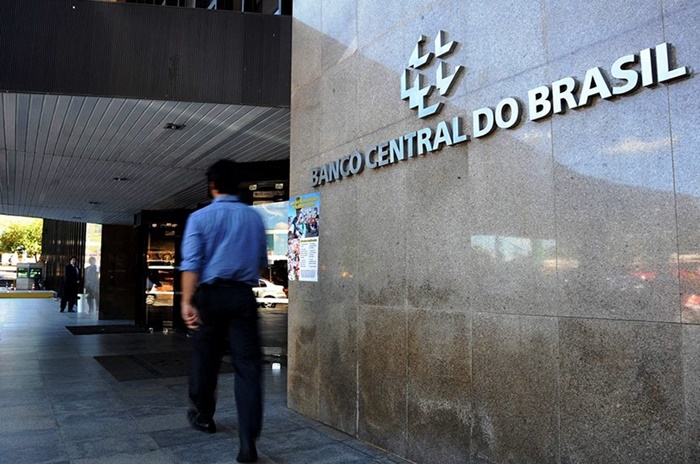 Tesouro gastou quase R$ 3 tri com o Banco Central desde 2010