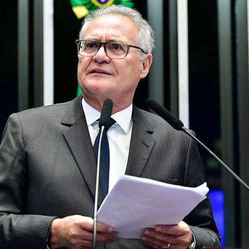 Renan Calheiros entrega cabeça de Motta na bandeja!